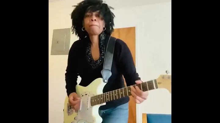 Queen Bee and Her Pals (Thurston Moore Cover - Lea...