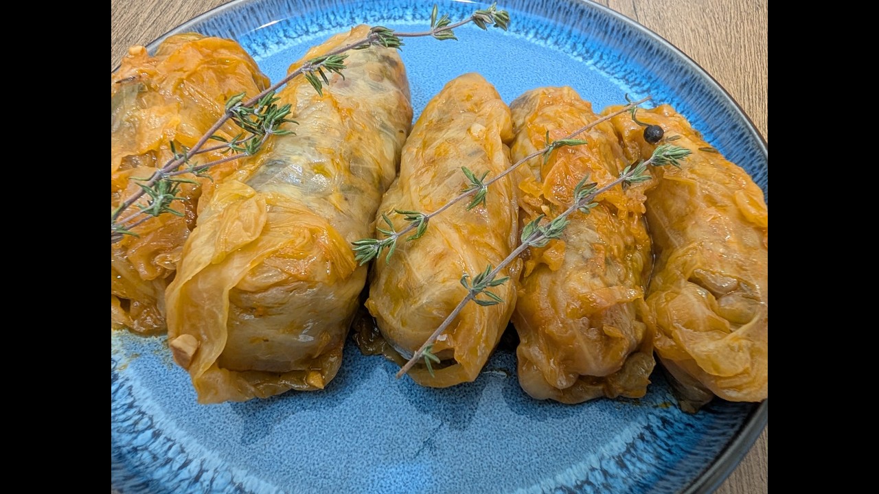 Sarmale vegane cu aromă de pătrunjel și mărar