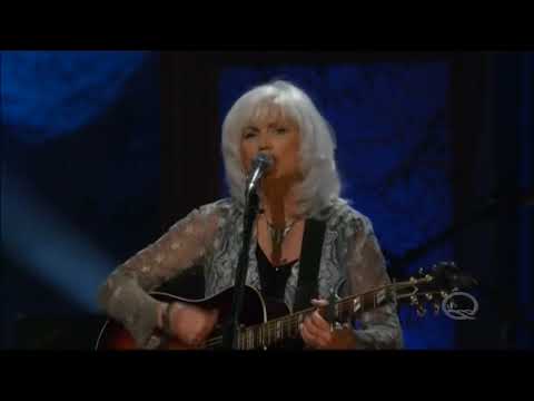 Emmylou Harris Sings "Guitar Town" Live At The Ryman 2017 Concert In HD