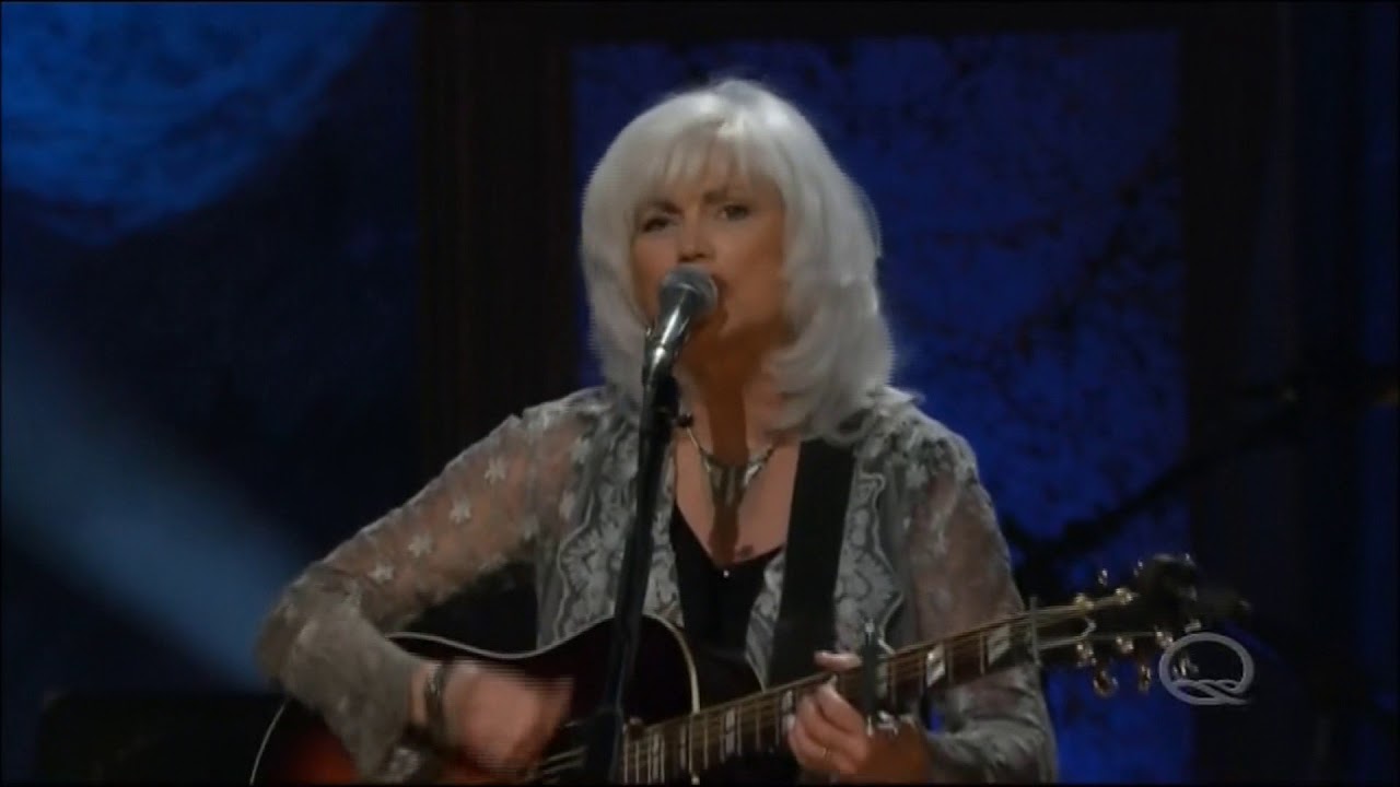 Emmylou Harris sings "Guitar Town" Live at the Ryman 2017 concert in HD