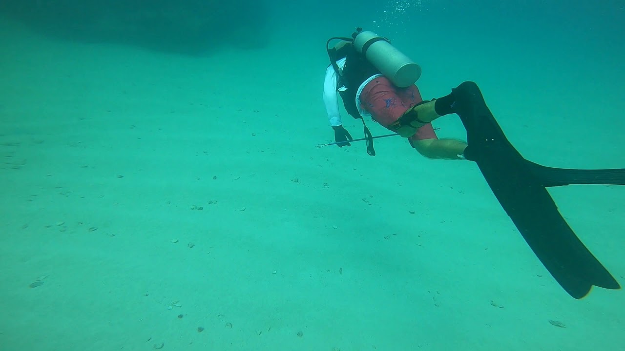 diving the tanks from WWII!!! YouTube