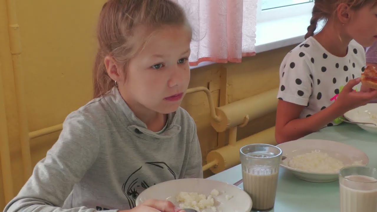 Контроль за качеством питания в школьных столовых стал одним из приоритетов городских властей