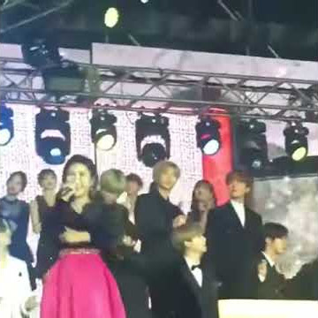 (191227) Jimin Taehyung Cute dance 😘 at KBS Song Festival 2019.