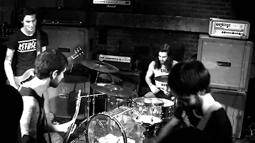 Dark Circles (Live @ L'Absynthe, 2012-03-10)