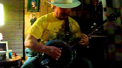 Foggy mountain Breakdown,by Leslie Bond