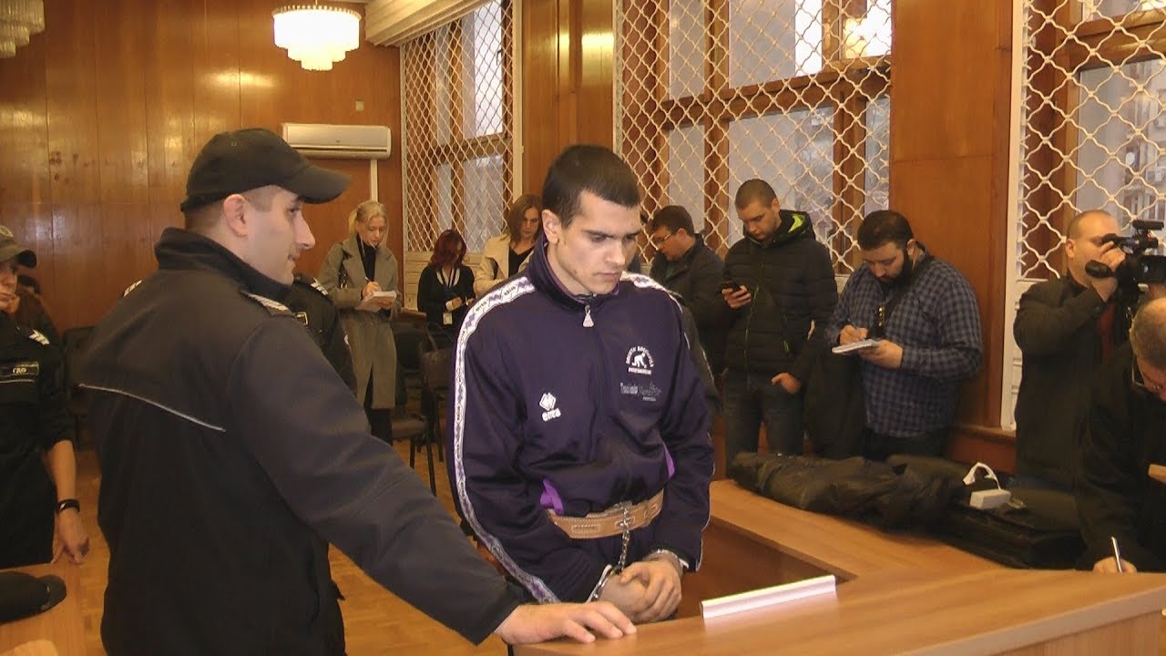 3 години затвор за Живко Кючуков, който изрита пенсионерка на спирка в 