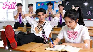 No one dared sit by the school bully—Until a Poor Transfer Did, he pampered her endlessly! screenshot 3