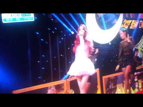 131020 인기가요 아이유 분홍신