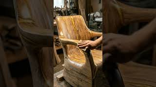 Ever wonder what’s hidden inside a weathered log? 🪵