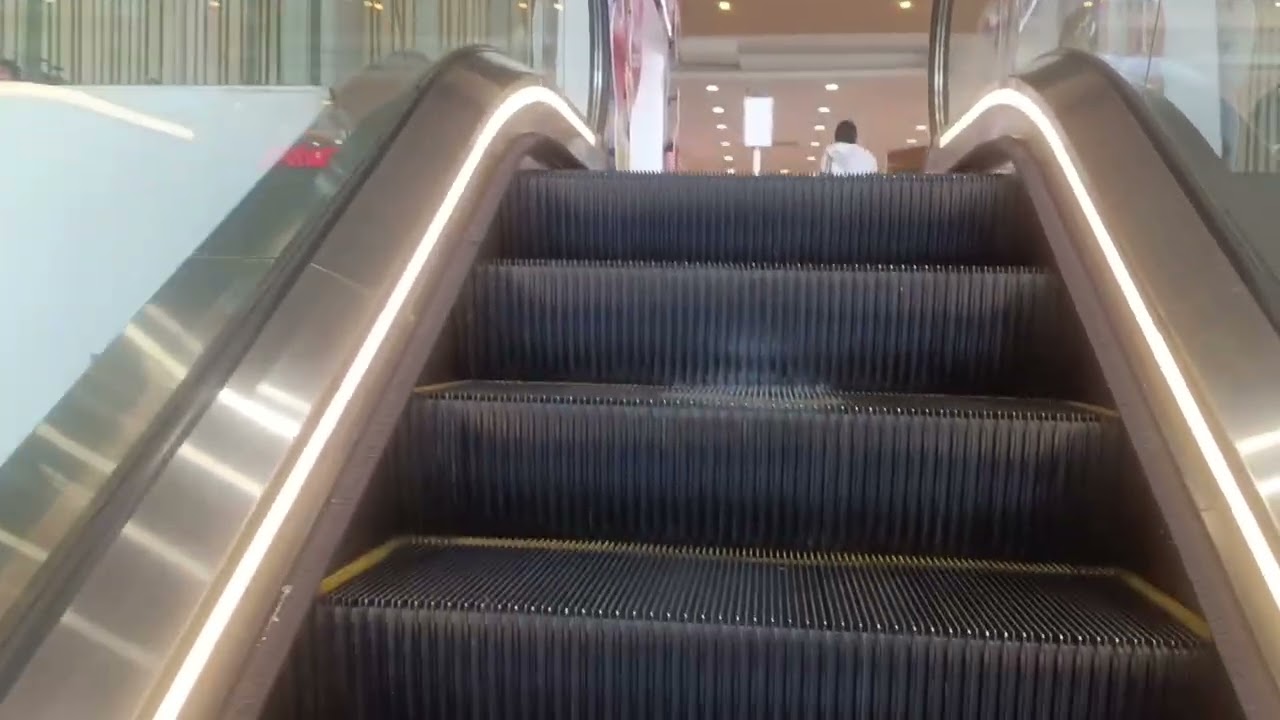 4x Schindler escalator at Future park Rangsit, Pathum Thani, Thailand 