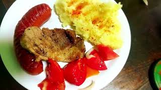 Rose sausages, fried pork, with mashed potatoes, garden salad