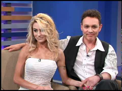 Video: Doug Hutchison Thamani Halisi: Wiki, Ndoa, Familia, Harusi, Mshahara, Ndugu