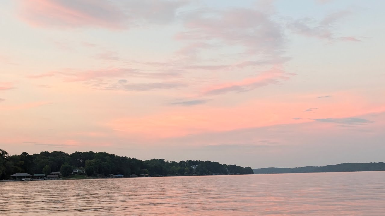 Saturday evening fishing on the Tennessee River