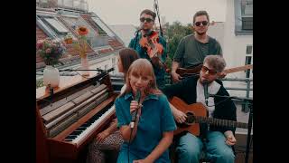 VINTER - Romance Is Dead (Balcony Session)