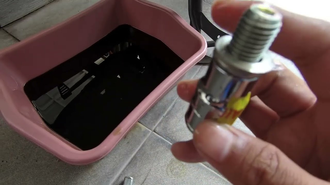 Ganti Oli Pakai Meditran SAE 50   CB150 Verza Experimen Beresiko!!