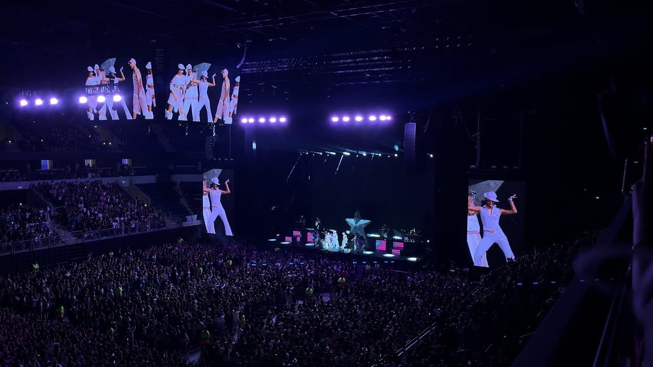 Emilia - Intro/Exclusive.mp3 | .mp3 Tour, Montevideo, Uruguay