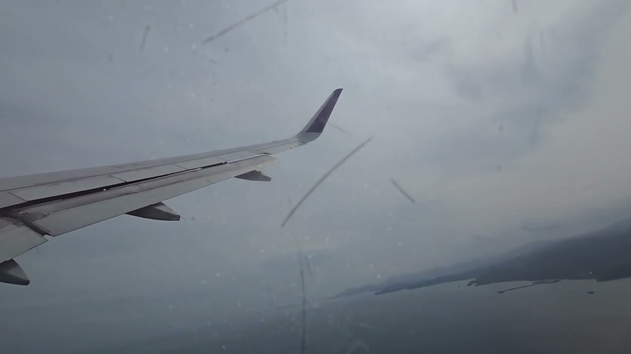 Batik Air ID6332 LBJ-DPS PK-LAT 35 Take-off