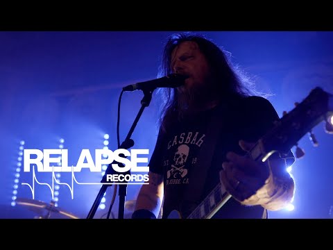 RED FANG - "Throw Up" [Live at Mississippi Studios]