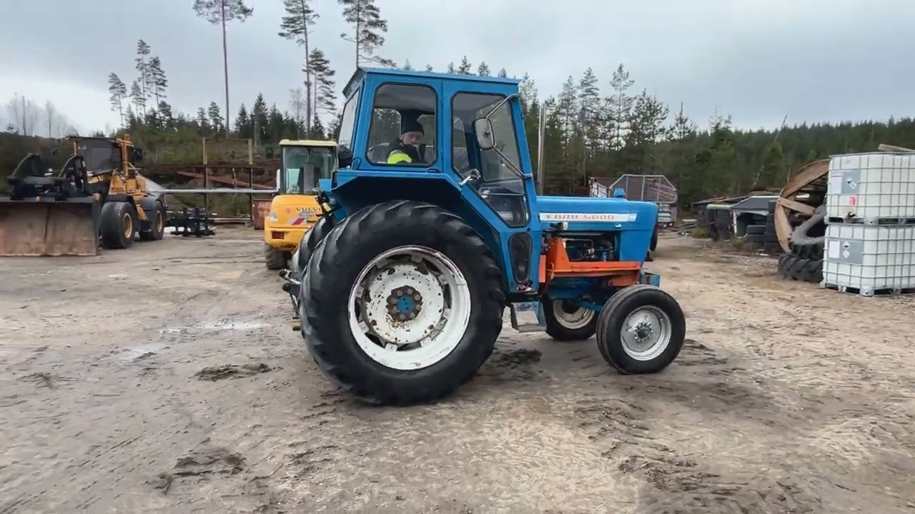 Veterantraktor FORD 5000