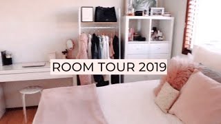Bedroom makeover + Room tour!