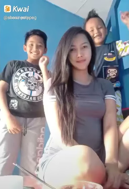 Goyang gobas tante