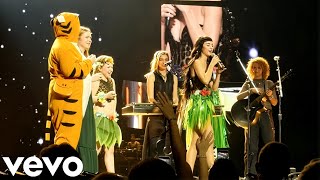 Katy Perry: Unconditionally (Live From 'THE LIFETIMES TOUR')