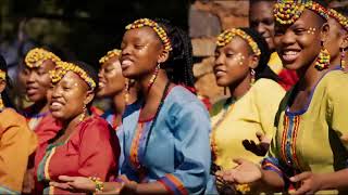 Watch the viral Rema Calm Down amazing cover by Wouter Kellerman and Mzansi Youth Choir.