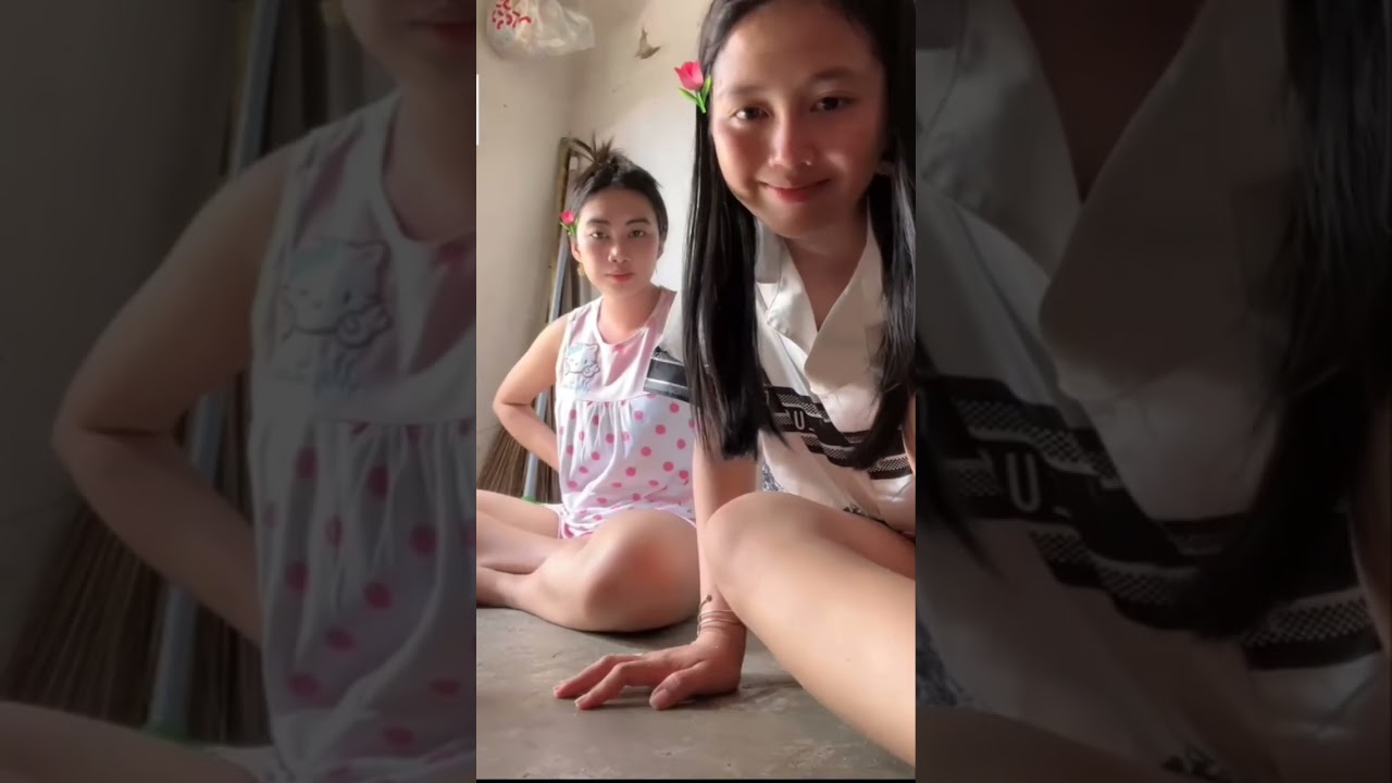 duo tante lagi luluran blunder dikit nampak lebat kebun nya👌🤤😍