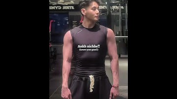 dare to look at her 💀 #bts #taehyung #vsoo #vsooedit #vsooff #vsooisreal #vsooshorts #rosekook