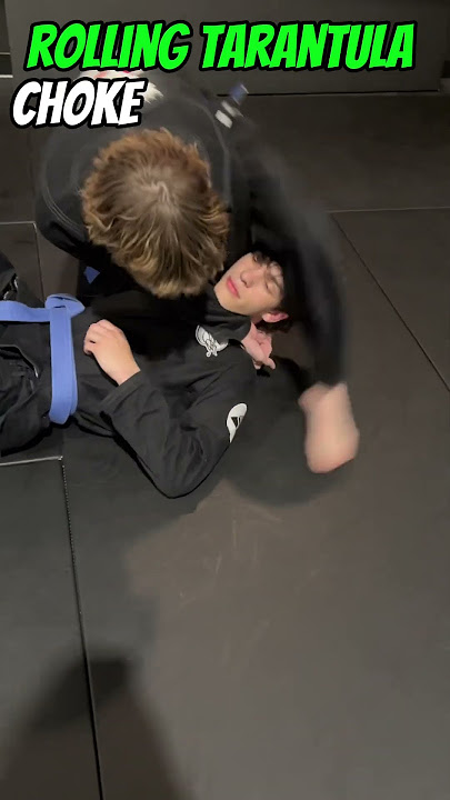 Rolling tarantula choke⚔️ #bjj #jiujitsu #new #tutorial #jiujitsulifestyle #viralshorts #shorts