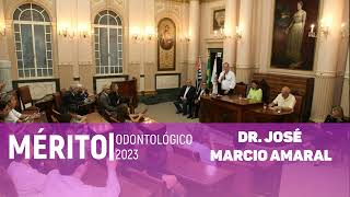 Dr. José Márcio Barbosa Leite do Amaral recebe o Mérito Odontológico de 2023 da Prefeitura de Santos