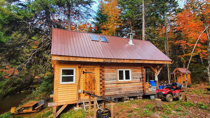 Three Years Building an Off Grid Dovetail Log Cabin in the Canadian Wilderness | Start to Finish