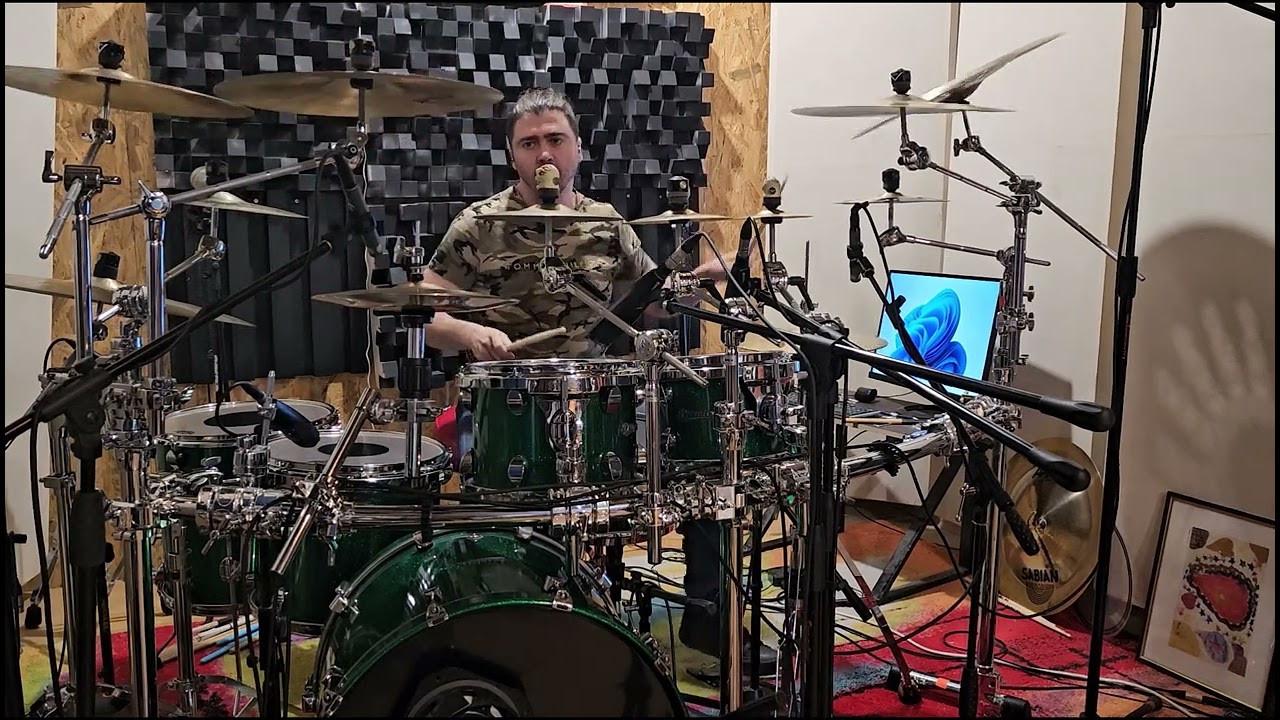 PREMIER ELITE STANDARD IN STUDIO PROPELER