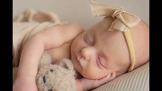 Mounce Newborn Session | Sweet Baby Girl Portraits | Matt & Shea Photography screenshot 4