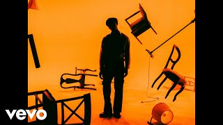 Johnny Huynh - DELUSIONAL (Official Lyric Video)