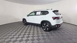 USED 2025 Volkswagen Taos SE 4MOTION at Arrigo West Palm (USED) #M030683