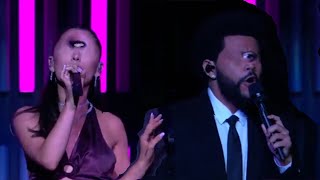 Ariana Grande doing whistle jank live for 2 minutes & 22 seconds straight-