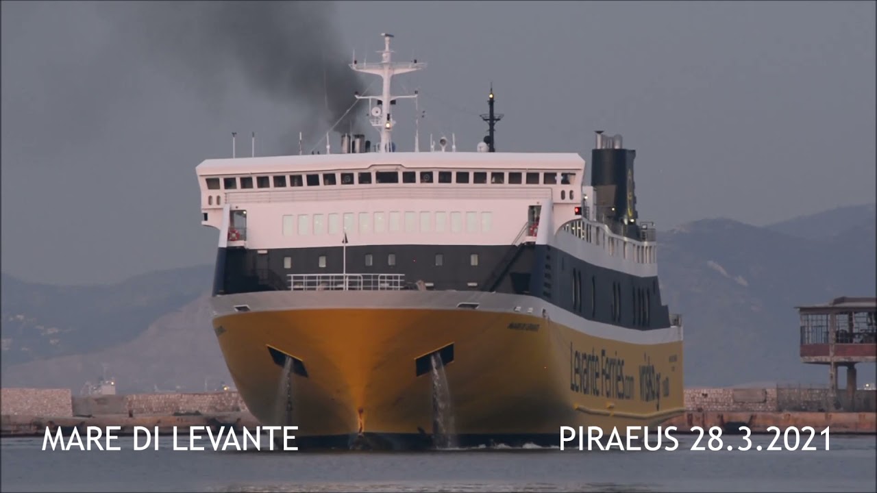 MARE DI LEVANTE arrival at Piraeus Port