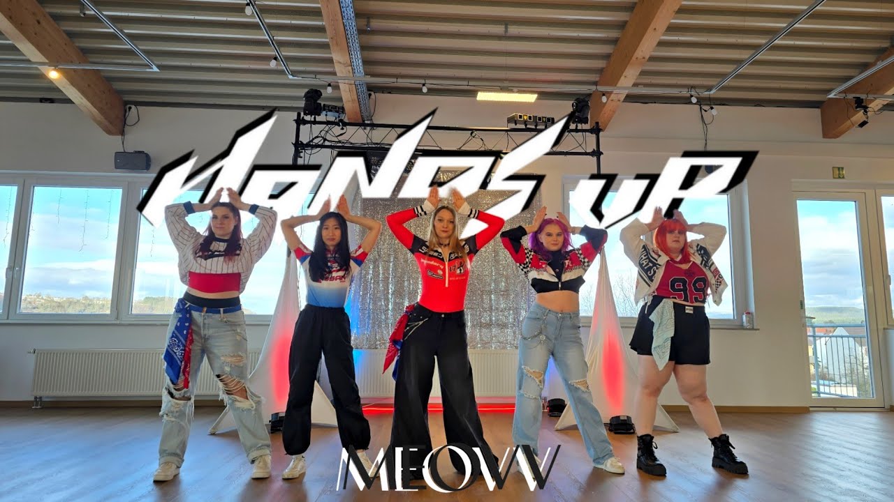 [K-POP DANCE COVER] MEOVV - HANDS UP by DASH