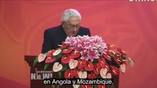 Usted cometió crímenes contra Chile...: encaran a Henry Kissinger por su papel en las dictaduras