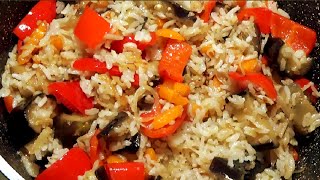Невероятно вкусный рис с баклажанами и перцем легко заменит мясо  Блюдо простое и сытное