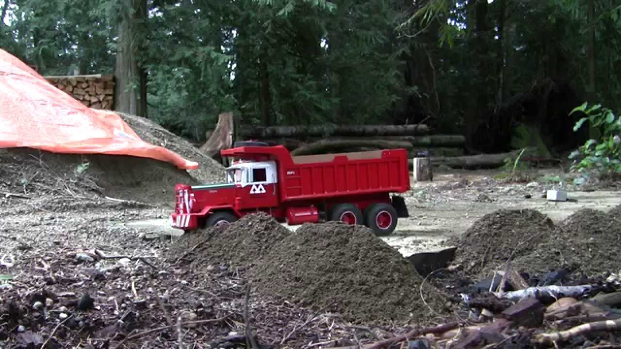 RC Dump Truck