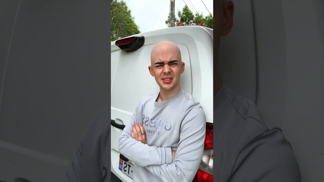 CET ENFANT EST FOU Humour Shorts