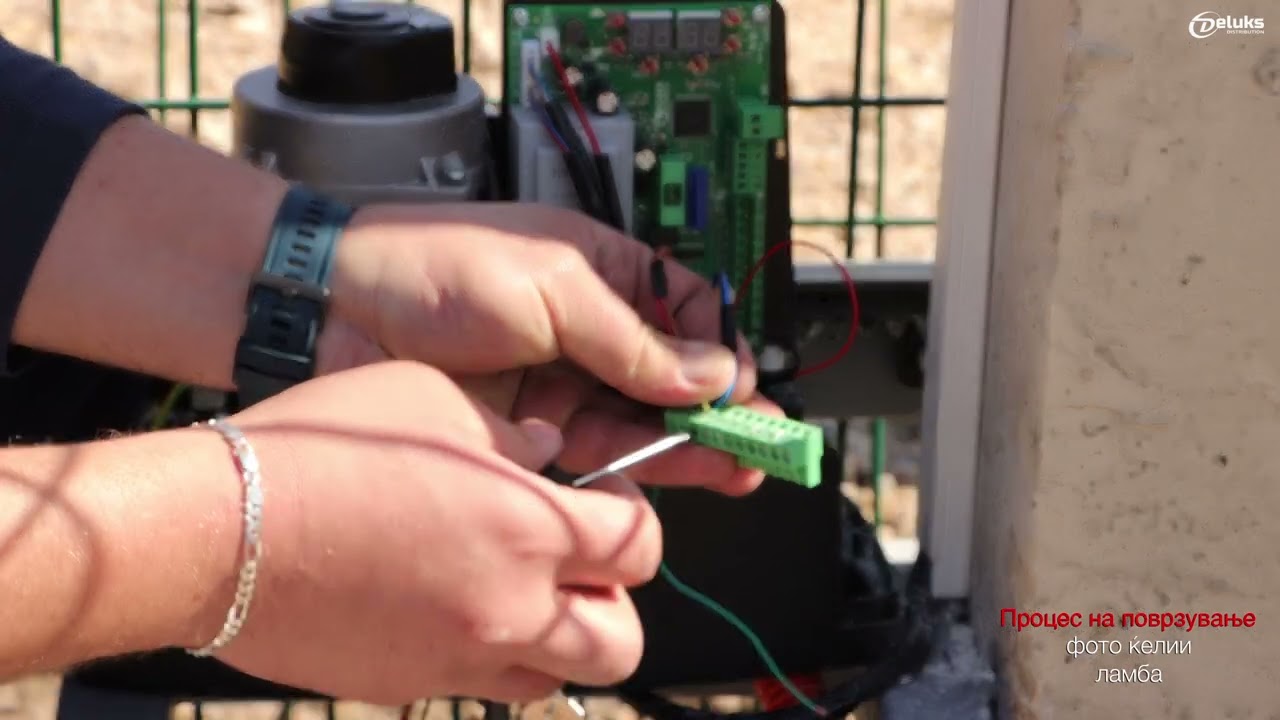 Roger Technology- Italian motor for sliding gate 600kg (Step by step instalation & unboxing)