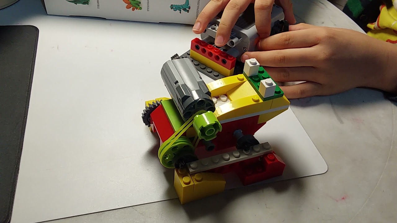 6歲玩什麼？STEAM【小悅讀出版】STEAM創新智力開發玩具：用電動積木玩60種有趣的動力組合-彈跳的小青蛙- YouTube