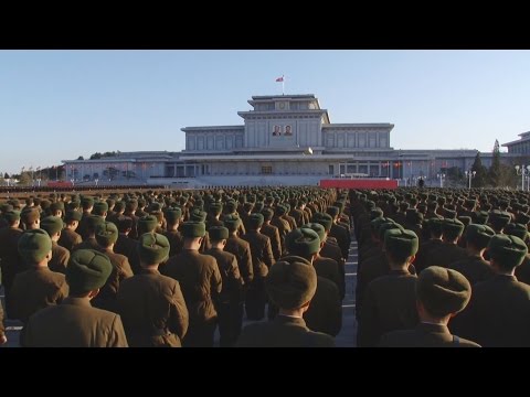 大規模集会で団結誇示 北朝鮮軍 N. Korean soldiers&#39; anti-United States rally