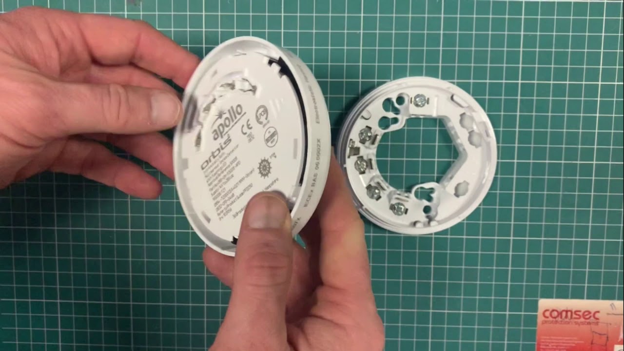 Orbis Intrinsically Safe Multisensor with Flashing LED Product code: ORB-OH-53028-APO