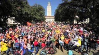 BIGGEST Harlem Shake (University of Texas at Austin) Original