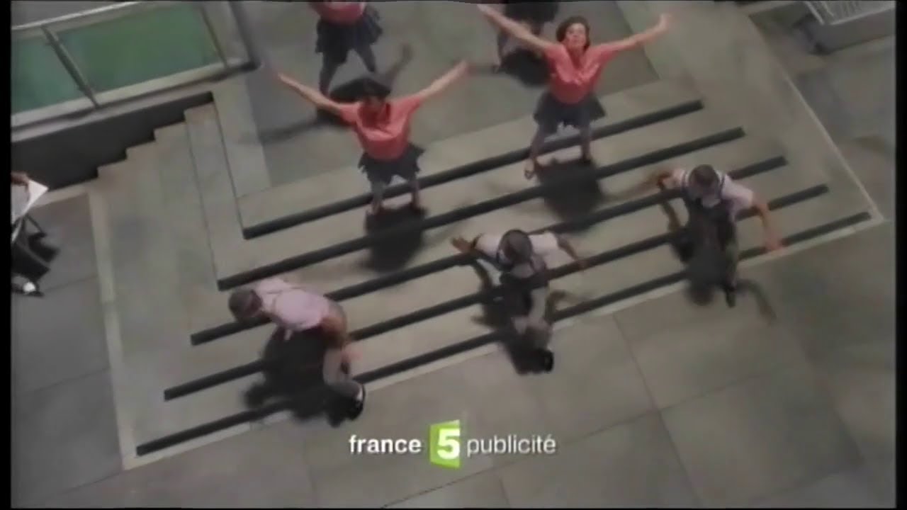 France 5 - 5 Novembre 2010 - Pubs & BA