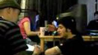 Myspace VG Forums:  Chillin' on the couch